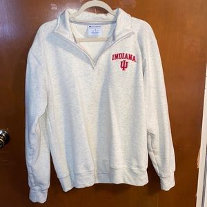 IU Quarterzip